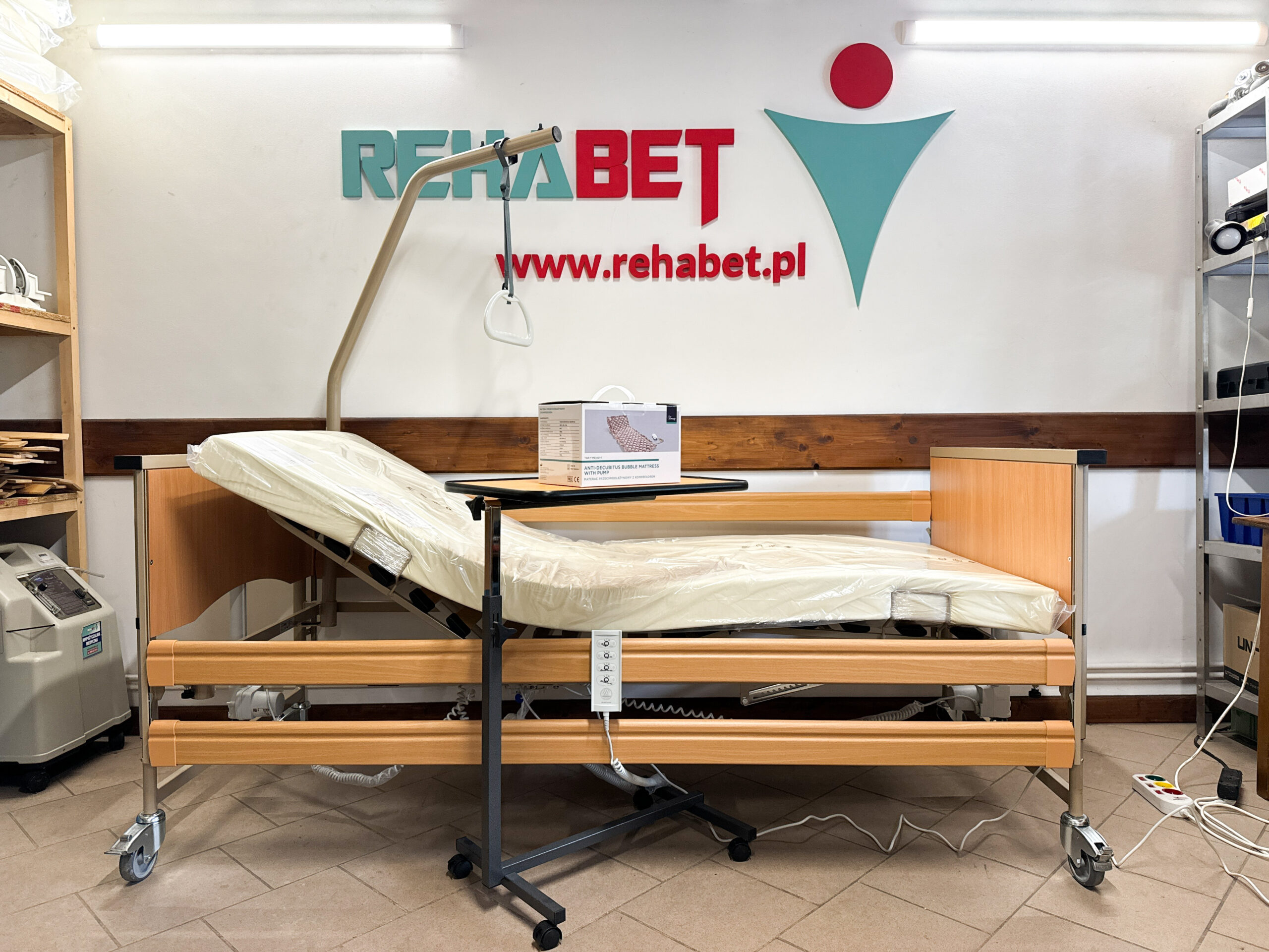 Obraz wyróżniający wpis: Wypożyczalnia łóżek rehabilitacyjnych Bielsko-Biała – komfort i bezpieczeństwo w domowej opiece